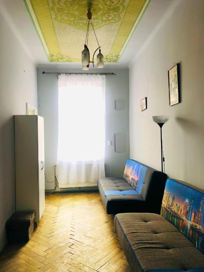 Vintage Apartment 2 Rooms With Balcony Lemberg Exterior foto